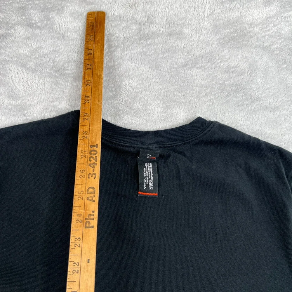 Nike Basketball Div 01 Chenille Swoosh T-Shirt Large Black City Exploration Mens